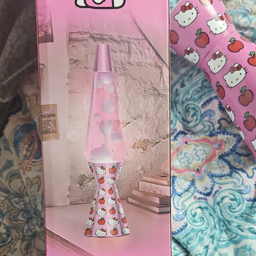 Hello Kitty Pink Lava Lamp